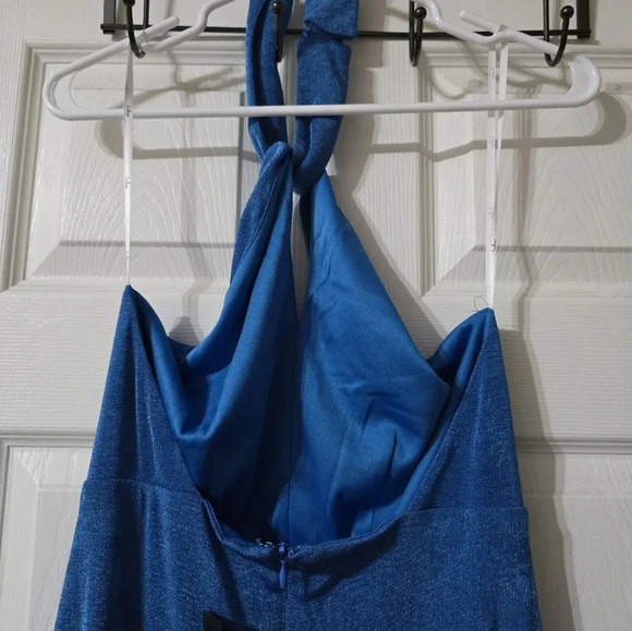 NWT Lulus Stunning Attitude Blue Keyhole Halter Neck Maxi Dress, Stretchy Knit. - Picture 10 of 15